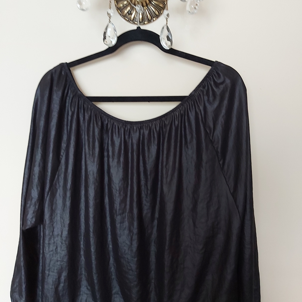 BCBGMaxAzria Top - Picture 2 of 4